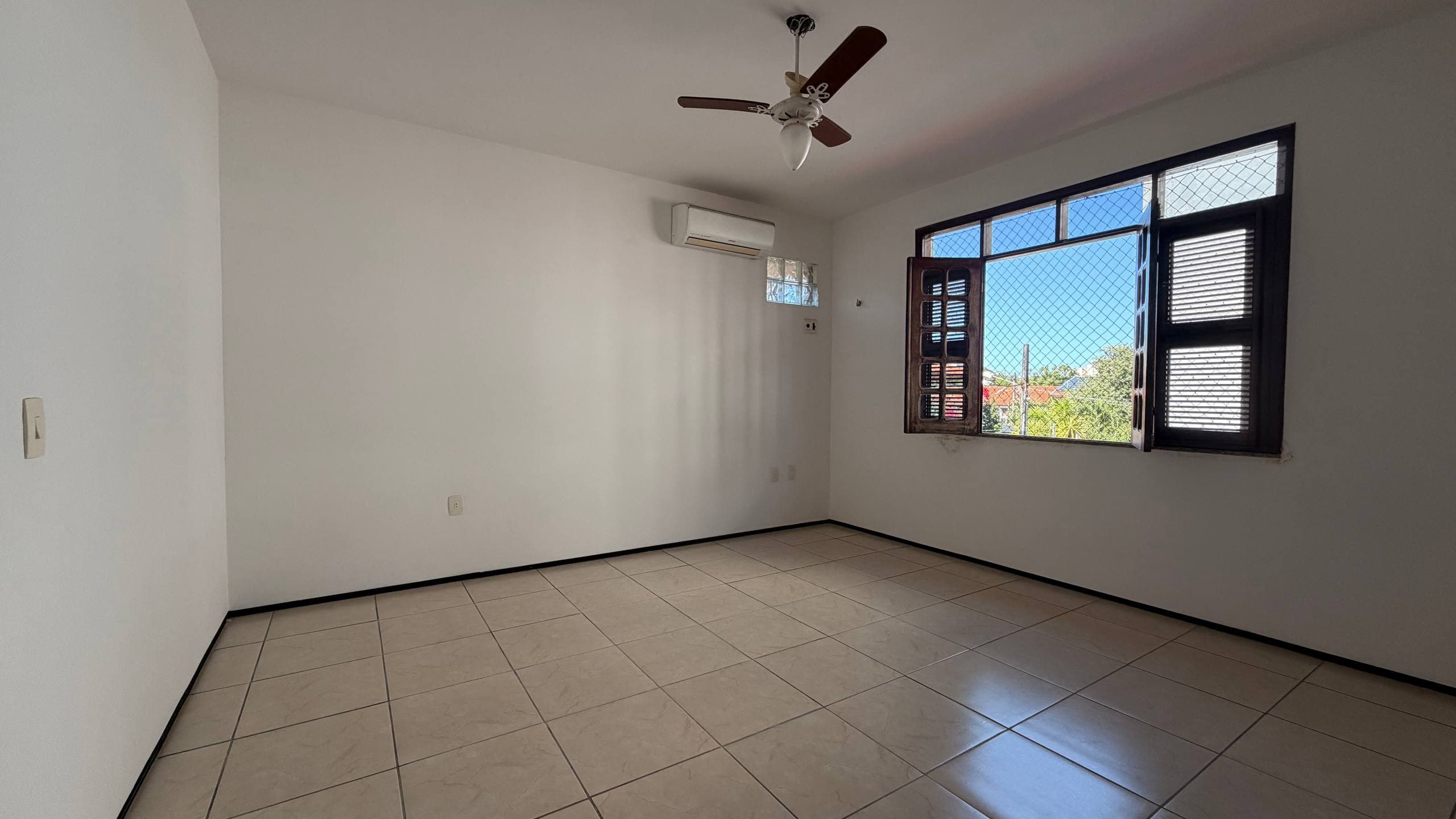 Casa Duplex em rua privativa 4 quartos, 4 vagas, piscina, Luciano Cavalcante, foto 13
